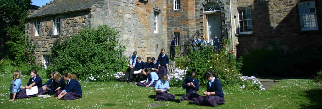 Startslider-Schueler-StLeonards